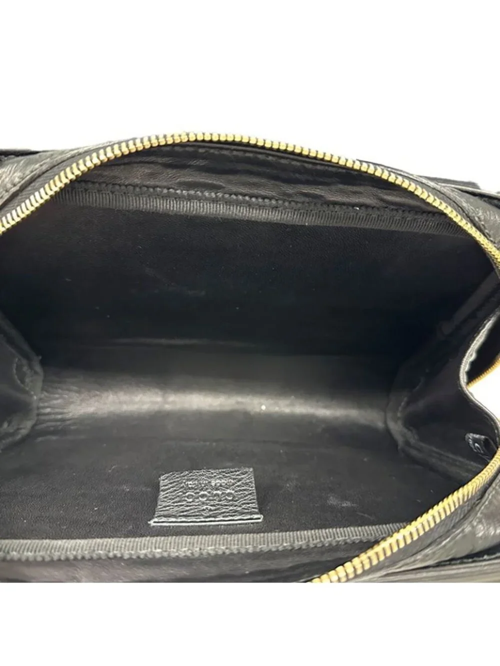 Gucci Guccissima Clutch Leather Black Gold